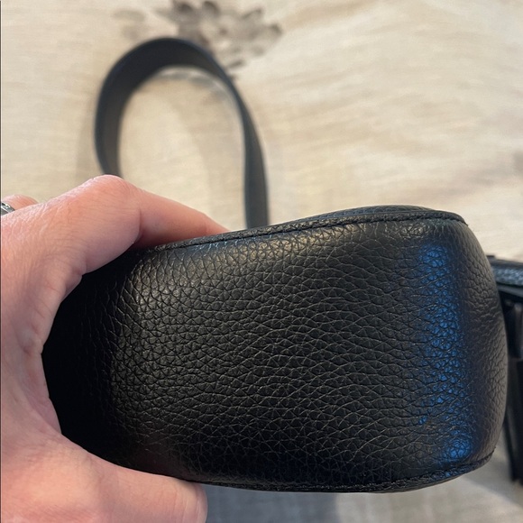 NWOT Tory Burch Thea Tassel Shoulder Bag - Picture 7 of 9